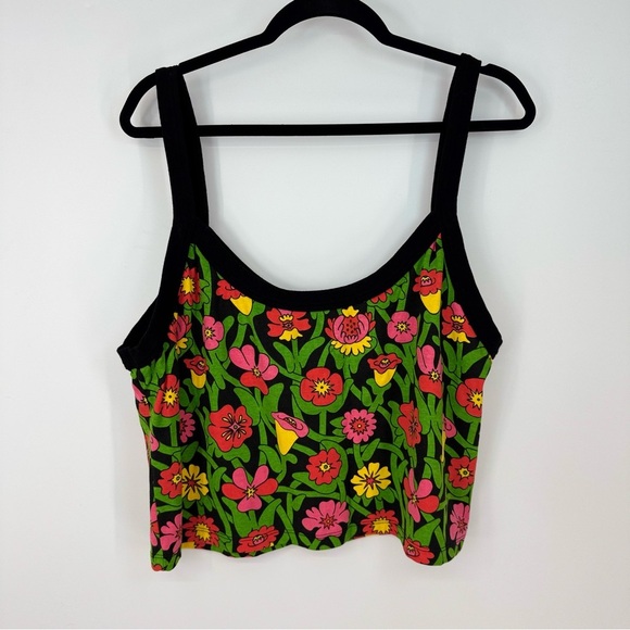 Big Bud Press Tops - Big Bud Press Many Colors Floral Print Spaghetti Strap Cropped Tank Top